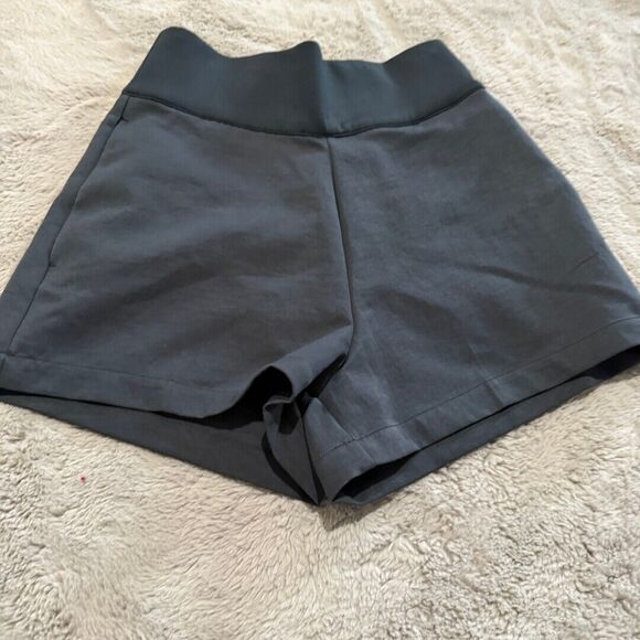 NWT Nike Team Tech Pack Woven Short High Waist Stretch DX0626-060 Women's Size M - Picture 2 of 8